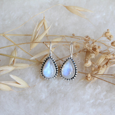 Mondstein und Silber Ohrschmuck online kaufen