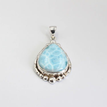 Larimar Schmuck Tropfen – handgefertigter Unisex Anhänger aus Silber mit kraftvoller Symbolik
